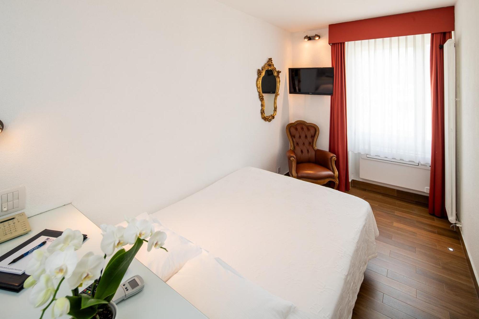 Hotel Campione Bissone Εξωτερικό φωτογραφία