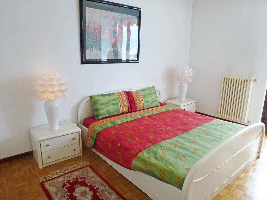 Hotel Campione Bissone Δωμάτιο φωτογραφία